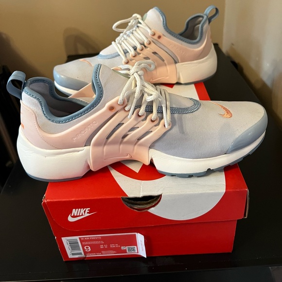 Nike Air Presto Women’s - Picture 5 of 7